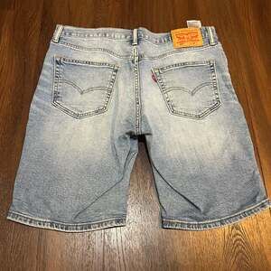 Levi's 541 Athletic Taper Denim Jean Shorts Size 32
